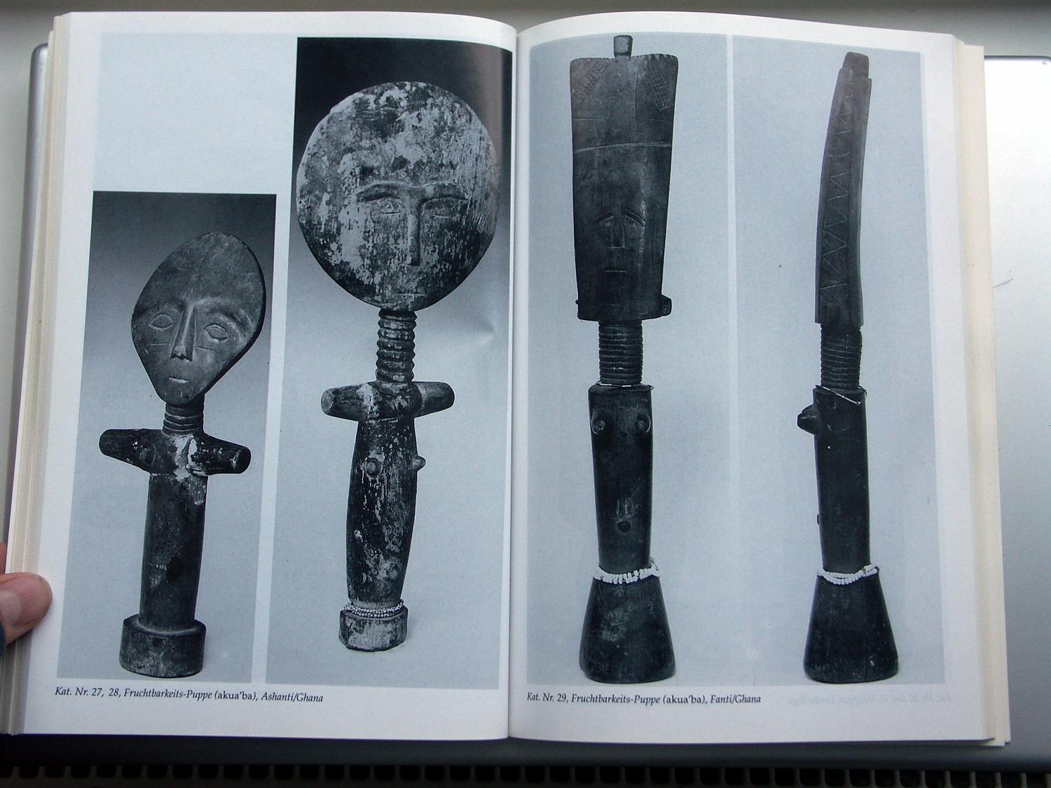 zz-akgö94,s.068 ashanti und fante,holz-figur